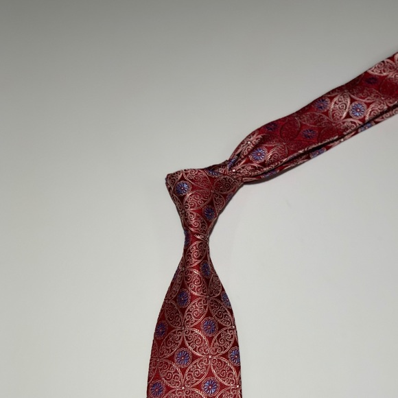 Alara Tie - Picture 4 of 5